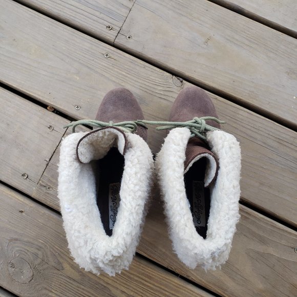 Naughty Monkey Sherpa Suede Wedge Lace Up Booties - Picture 5 of 12